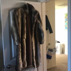 Warm-cozy fashionable statement coat